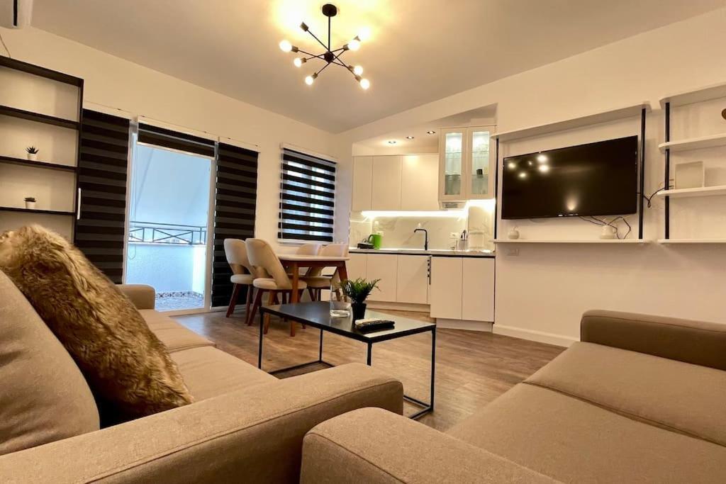 53° Bs Skanderbeg City Center Comfort Тирана Экстерьер фото